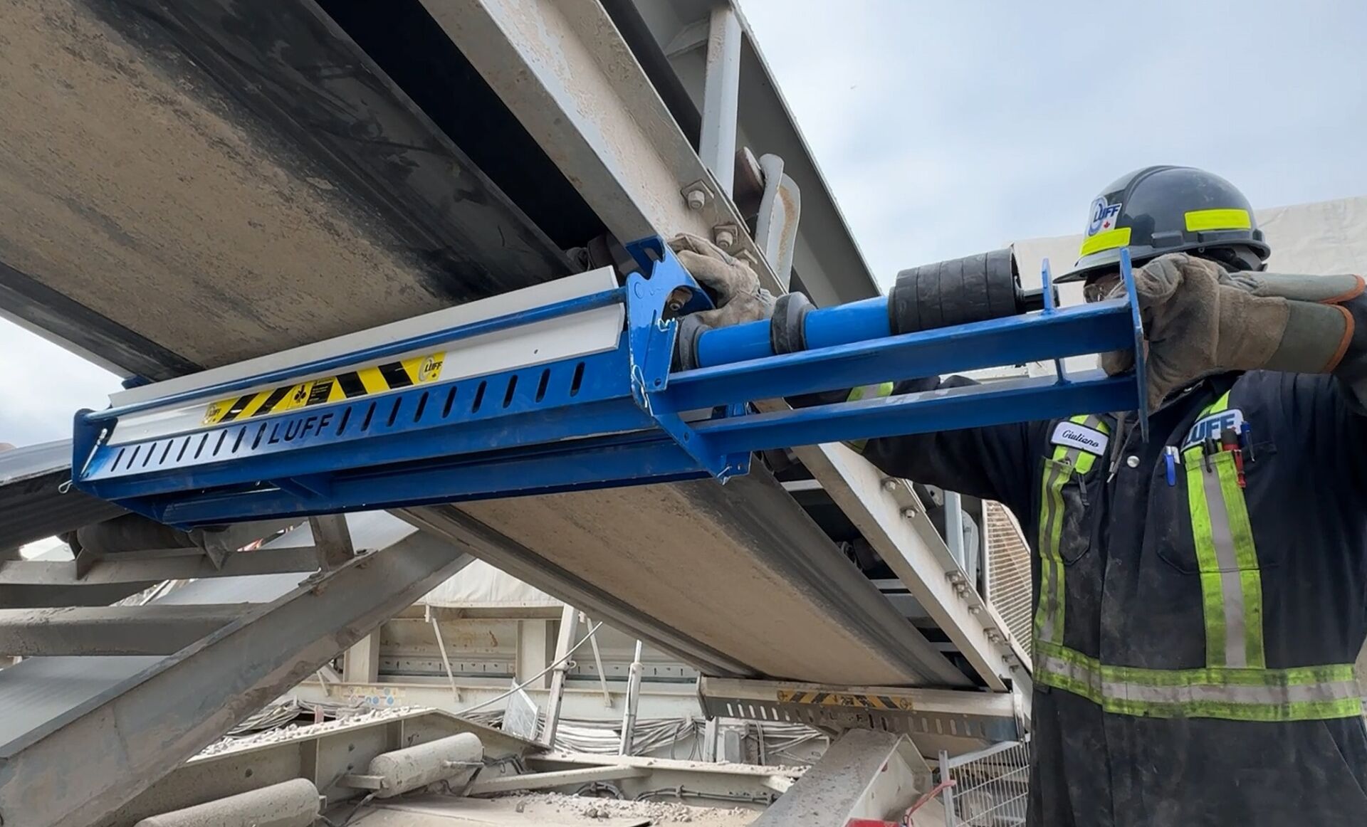 Steps to Keep Your Industrial Conveyor System Running Smoothly
